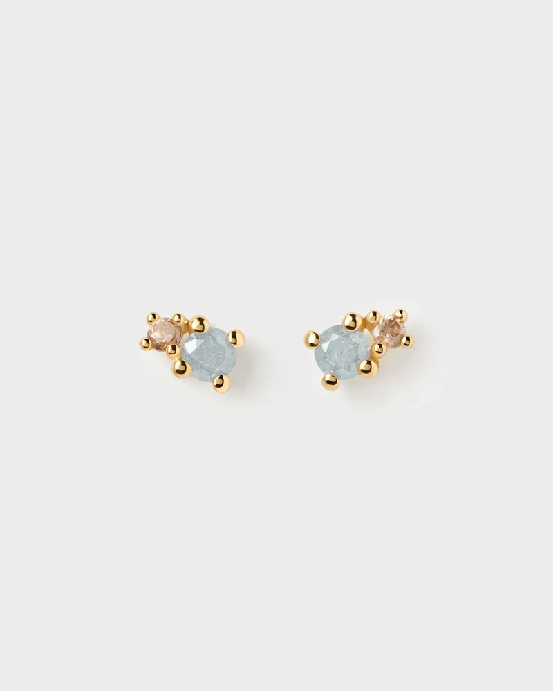 Fog stud earrings