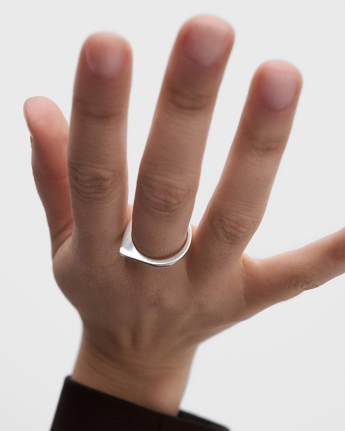 Oda silver ring