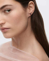 Amethyst Gravity Ear Piercing