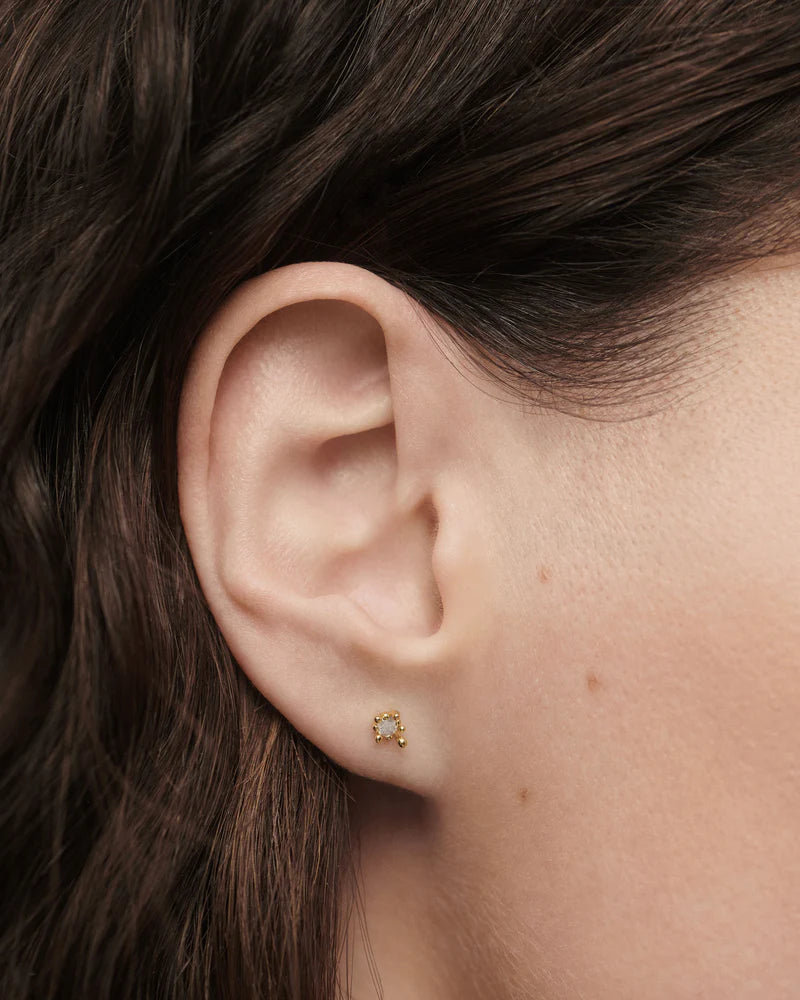 Grey Fleur single earring