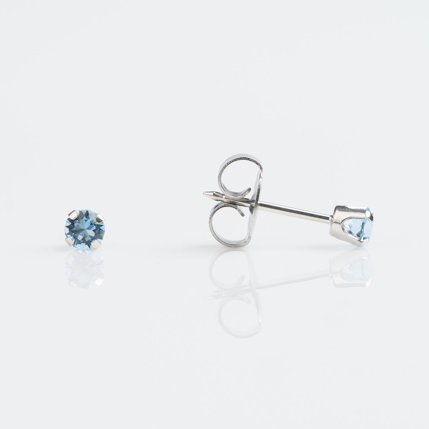 9K Solid White Gold 3mm Aquamarine