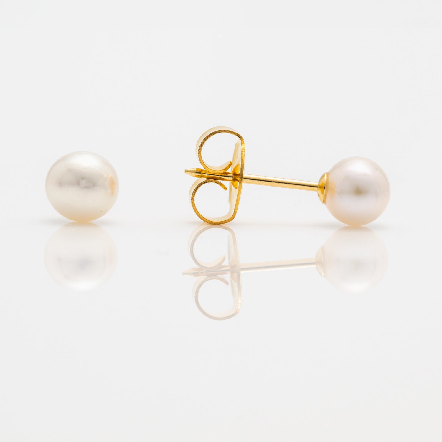 18K Solid Gold 5mm White Pearl (27)