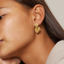 Small Gold Windy Earring