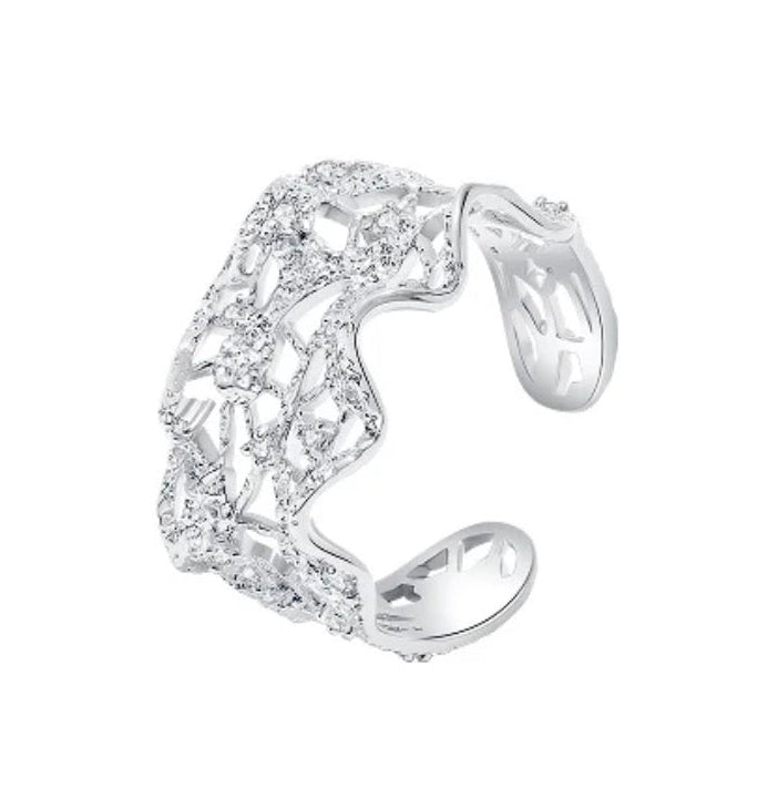 Medium Leavers Lace Ruffle Stacking Open Ring (Sliver)
