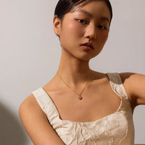 Mini Tota White Sapphire Argenti Earrings