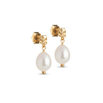 Poe Pearl Studs
