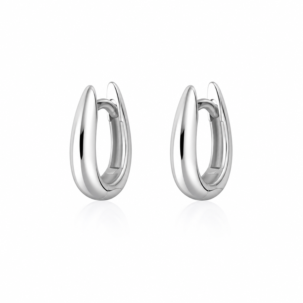 Claw Huggie Earrings - Silver