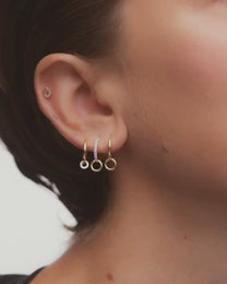 Diamonds and gold Loop single earring